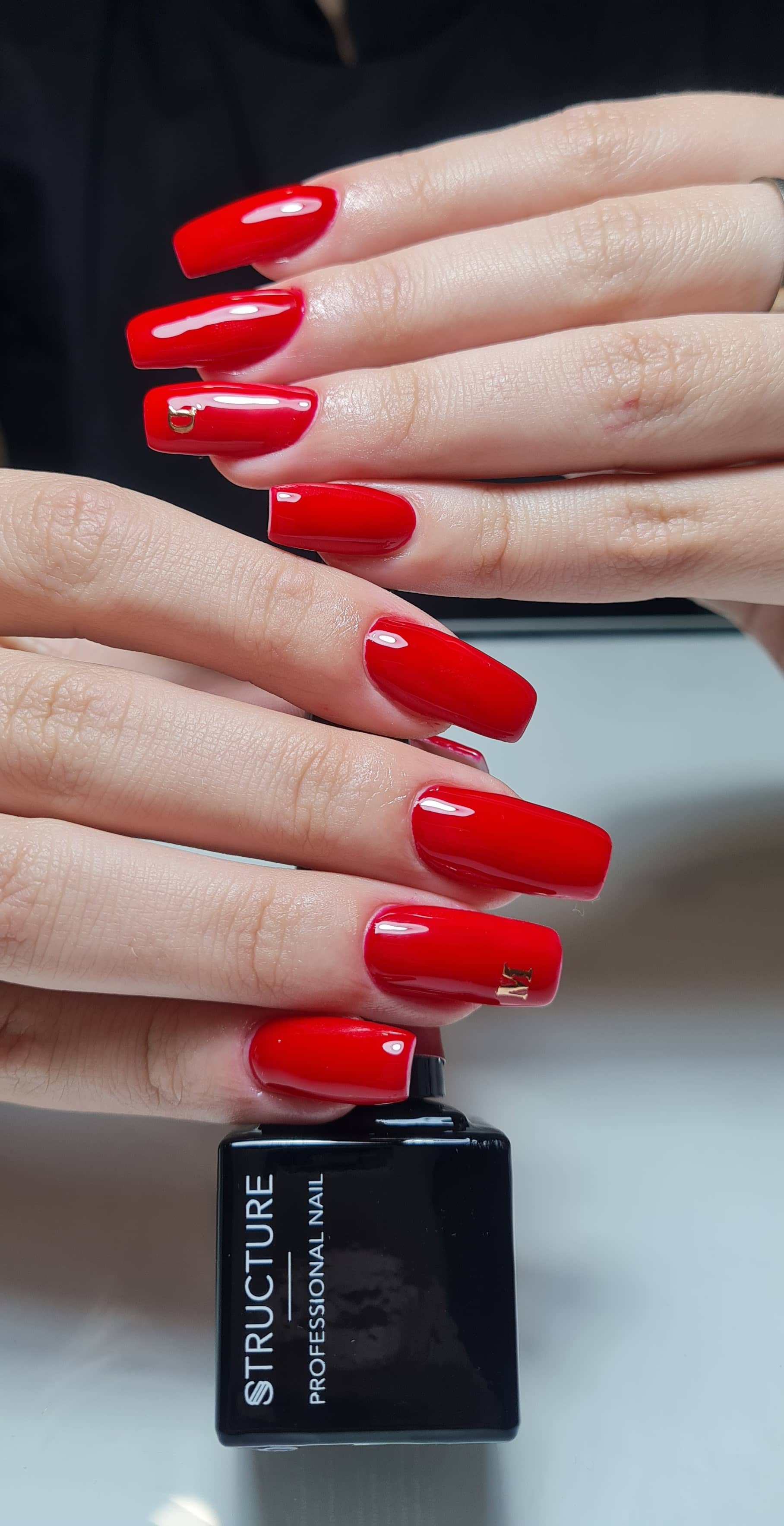 Uñas de gel realizadas en Trend y Nails Barcelona